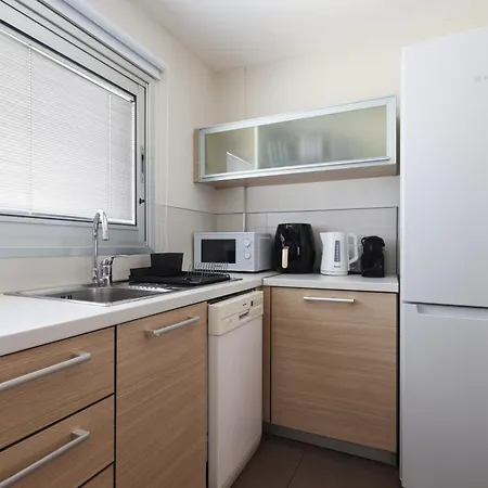 Phaedrus Living Mini Art House Michelangelo Apartment