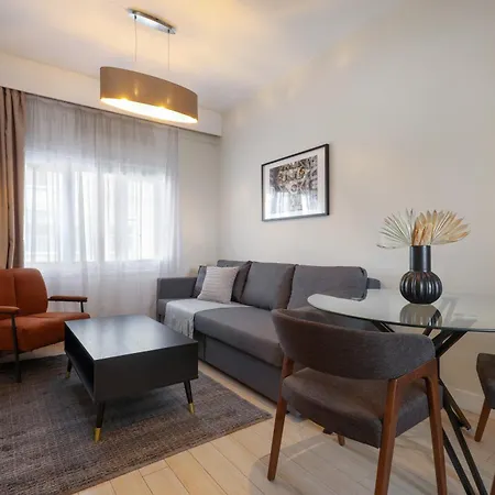Phaedrus Living Mini Art House Michelangelo * Nicosia